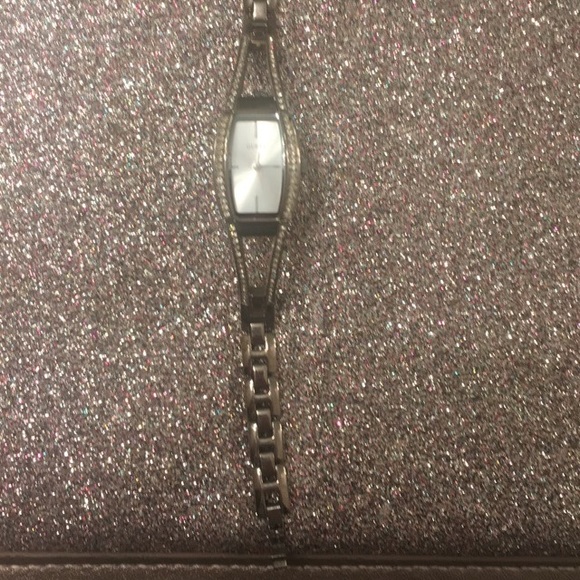 Guess Watch - Picture 2 of 3